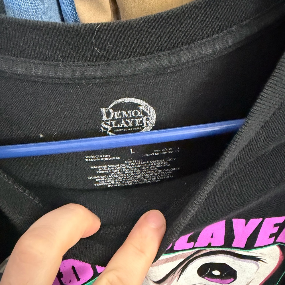 Demon Slayer Graphic T-Shirt - Picture 2 of 2